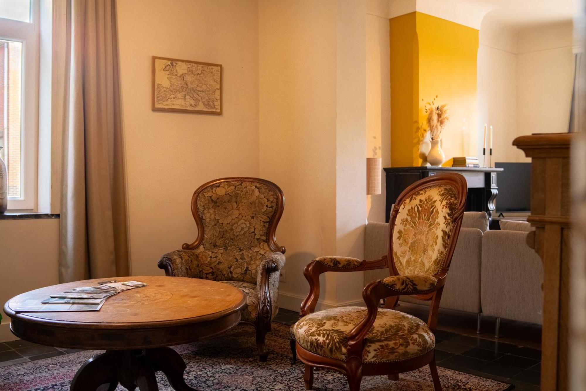 Maas Suites - The French House Lanaken Esterno foto